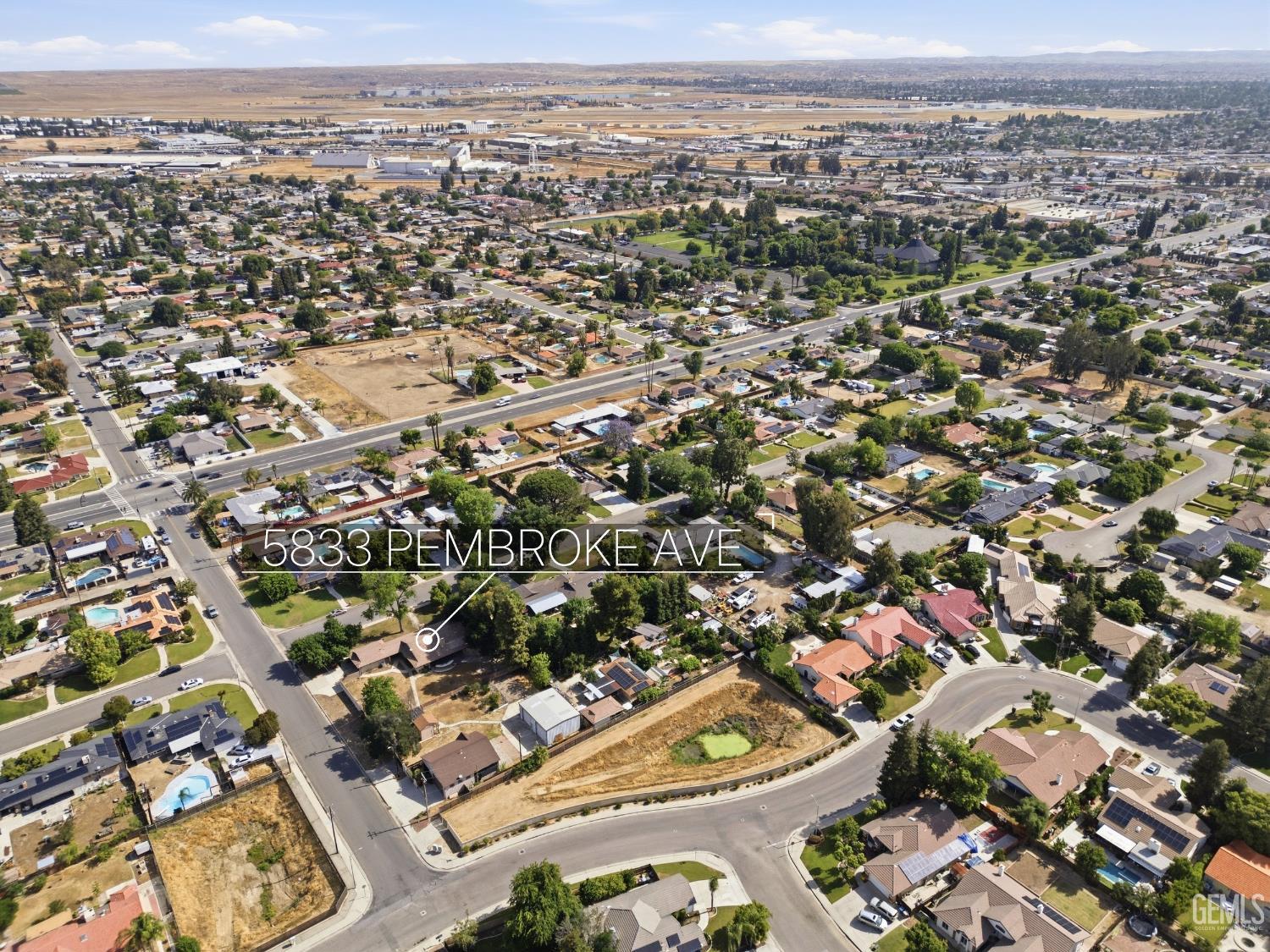 5833 Pembroke Avenue — photo 2