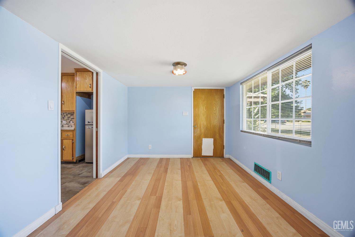 5833 Pembroke Avenue — photo 17