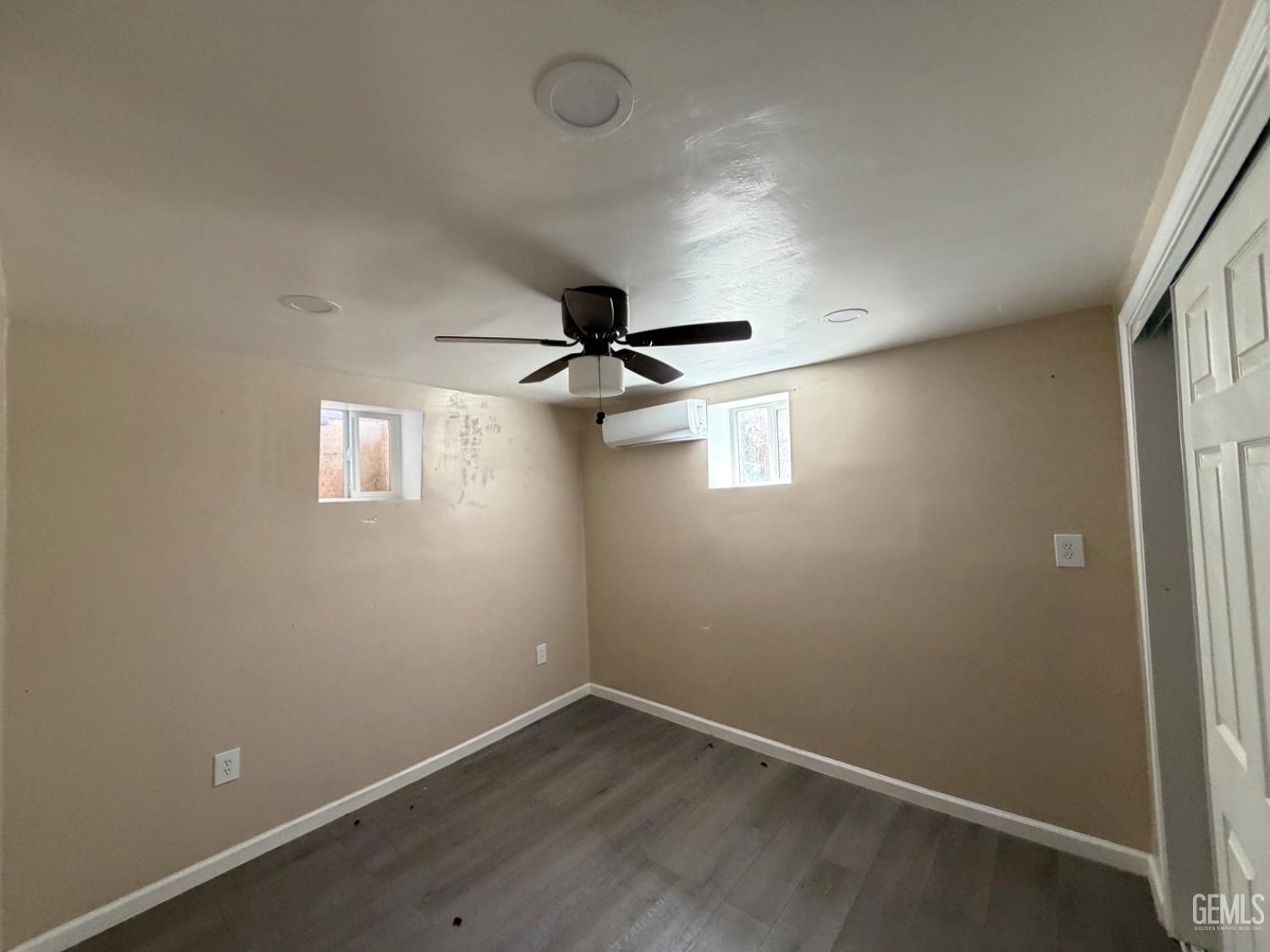 1835 Corrientes Street — photo 14