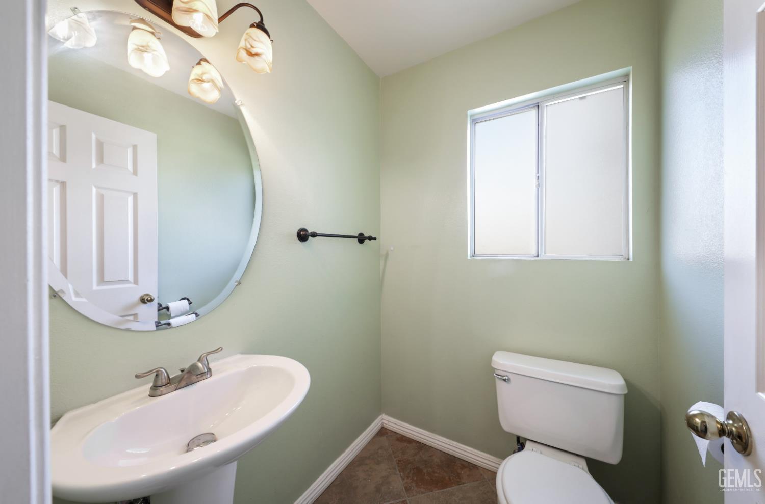 5020 Misty Breaks Drive — photo 4