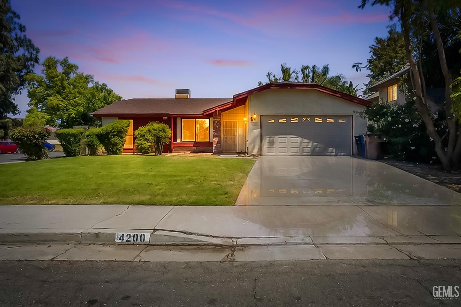 4200 Ryder Lane — photo 46