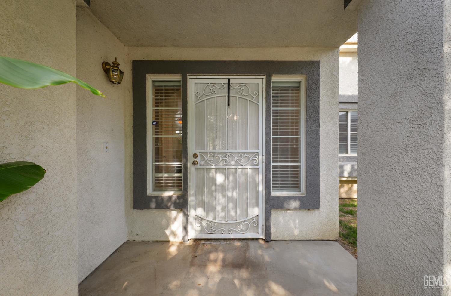 5020 Misty Breaks Drive — photo 3