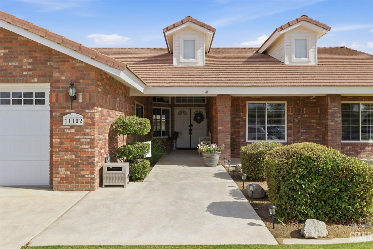 11102 Candlelight Court — photo 4