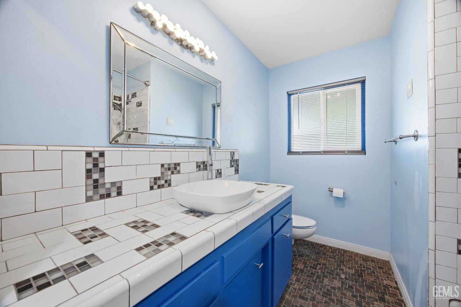 5833 Pembroke Avenue — photo 30
