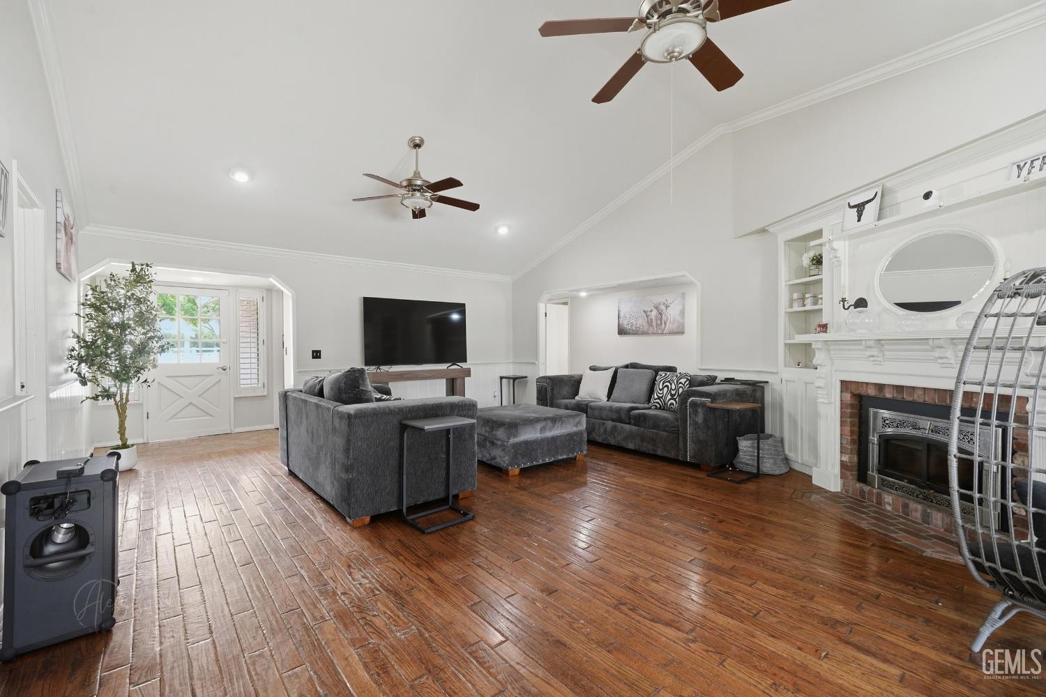 11120 Round Mountain Road — photo 4