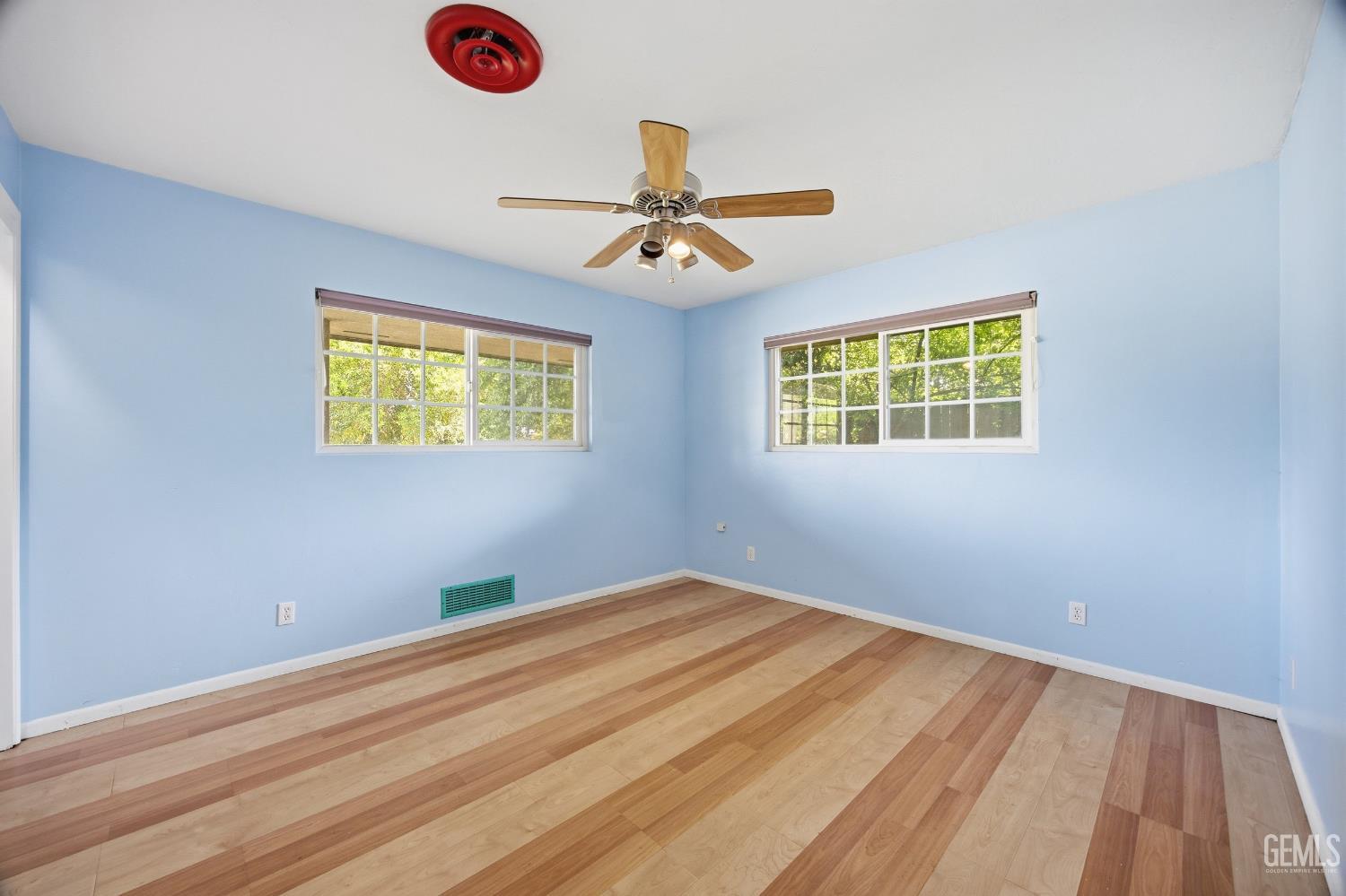 5833 Pembroke Avenue — photo 25