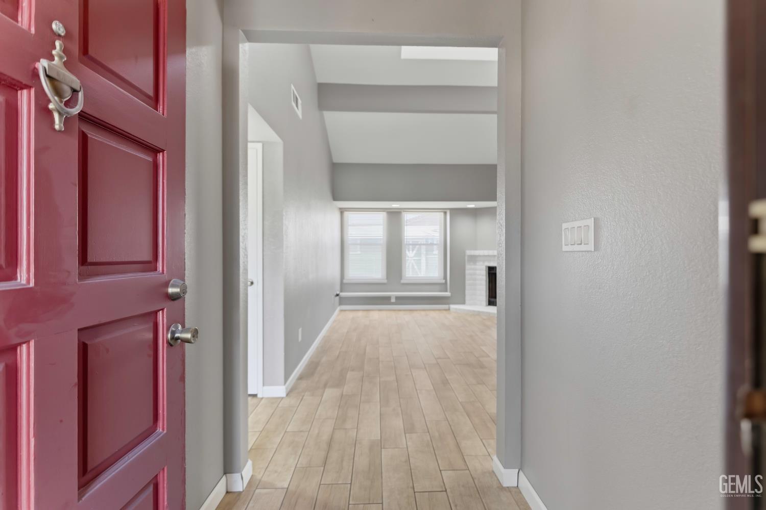 4200 Ryder Lane — photo 8