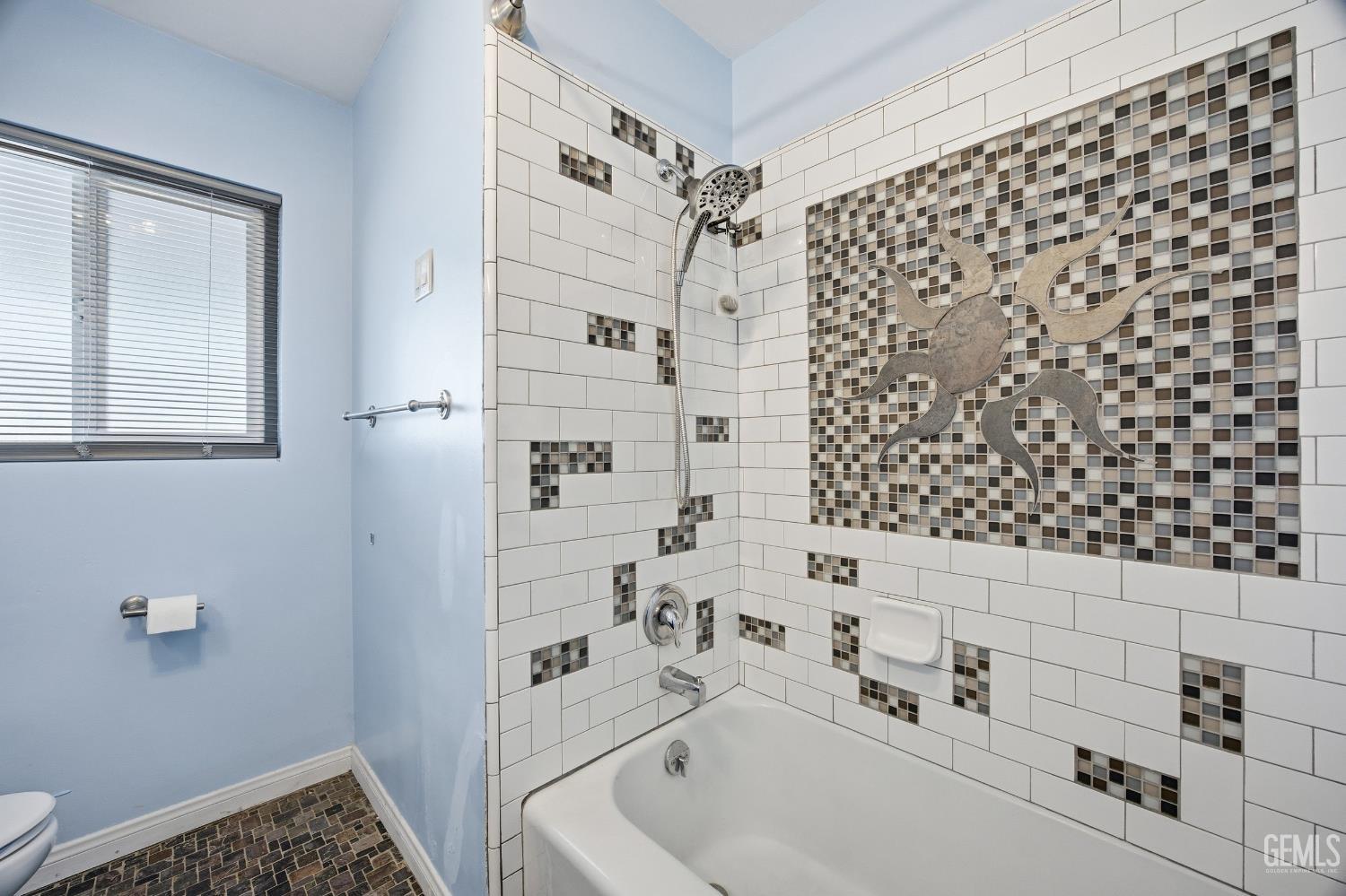 5833 Pembroke Avenue — photo 29