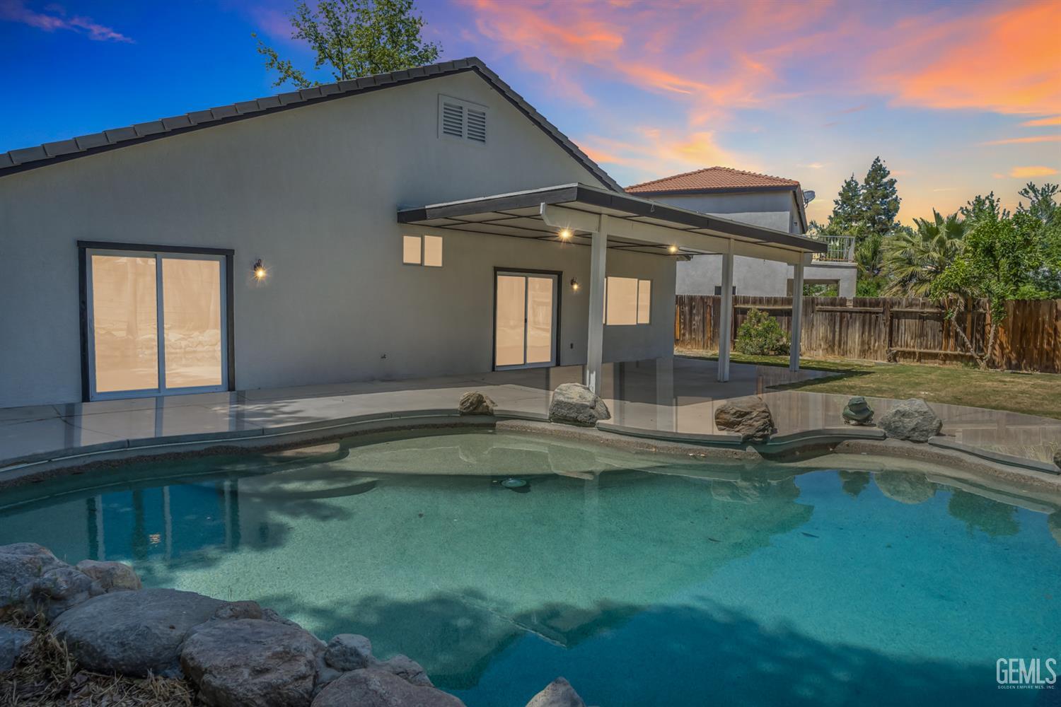 6104 Twin Oaks Drive — photo 21