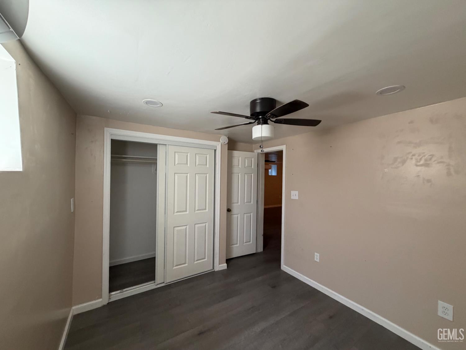 1835 Corrientes Street — photo 15