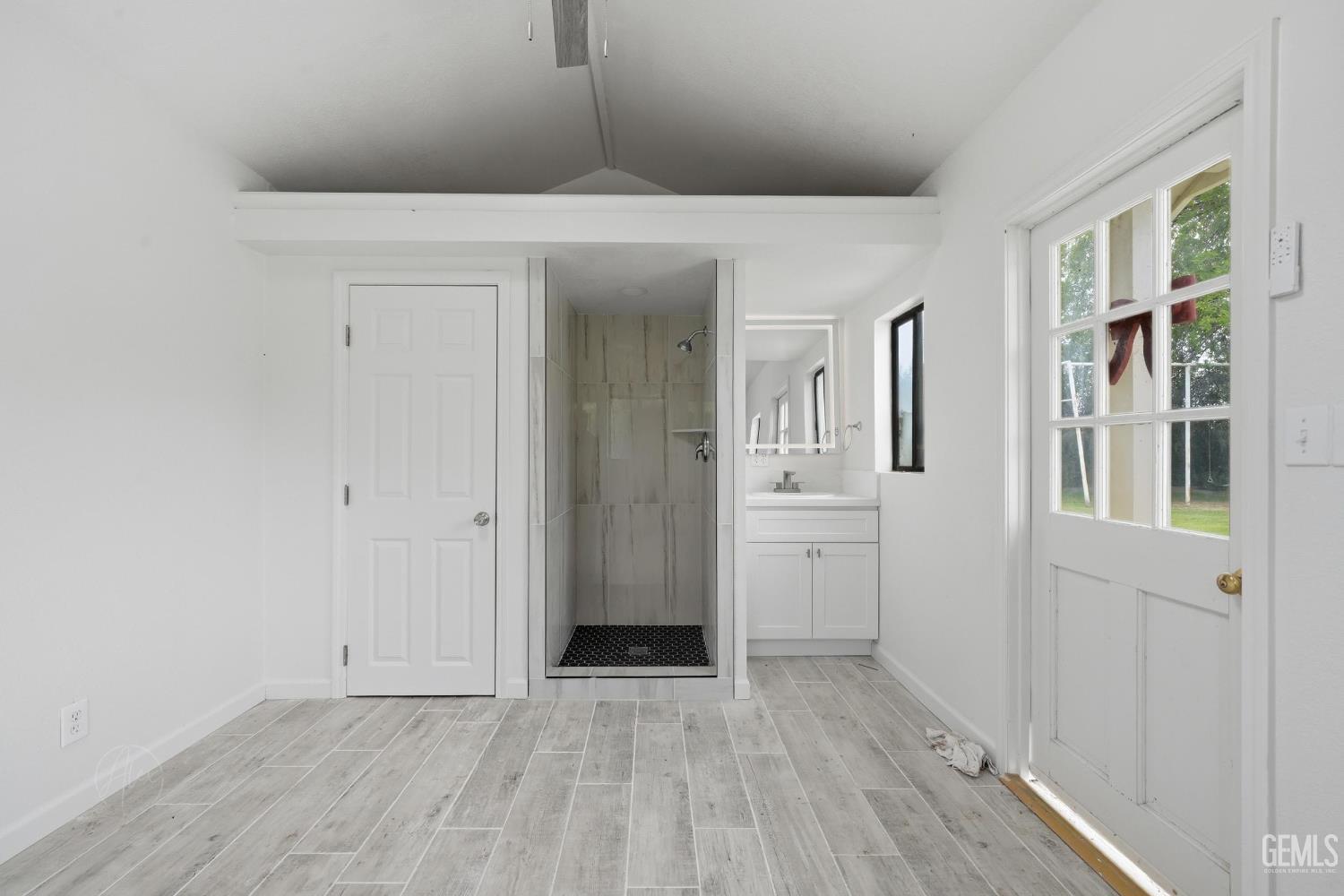 11120 Round Mountain Road — photo 23