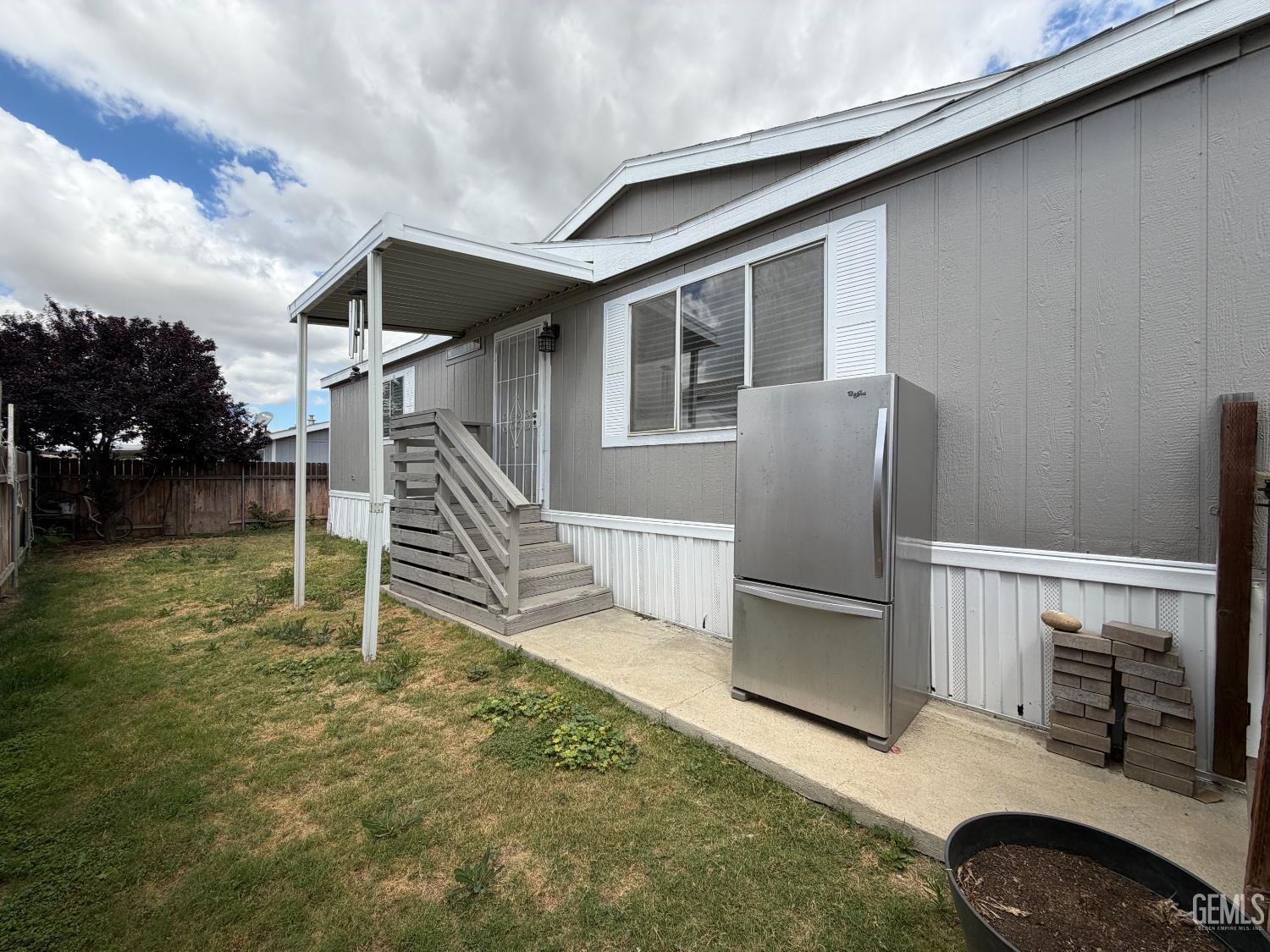 6601 Eucalyptus Drive — photo 4