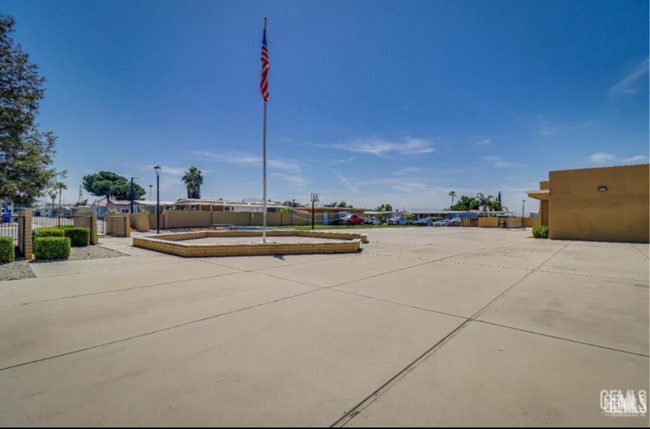 6601 Eucalyptus Drive — photo 25