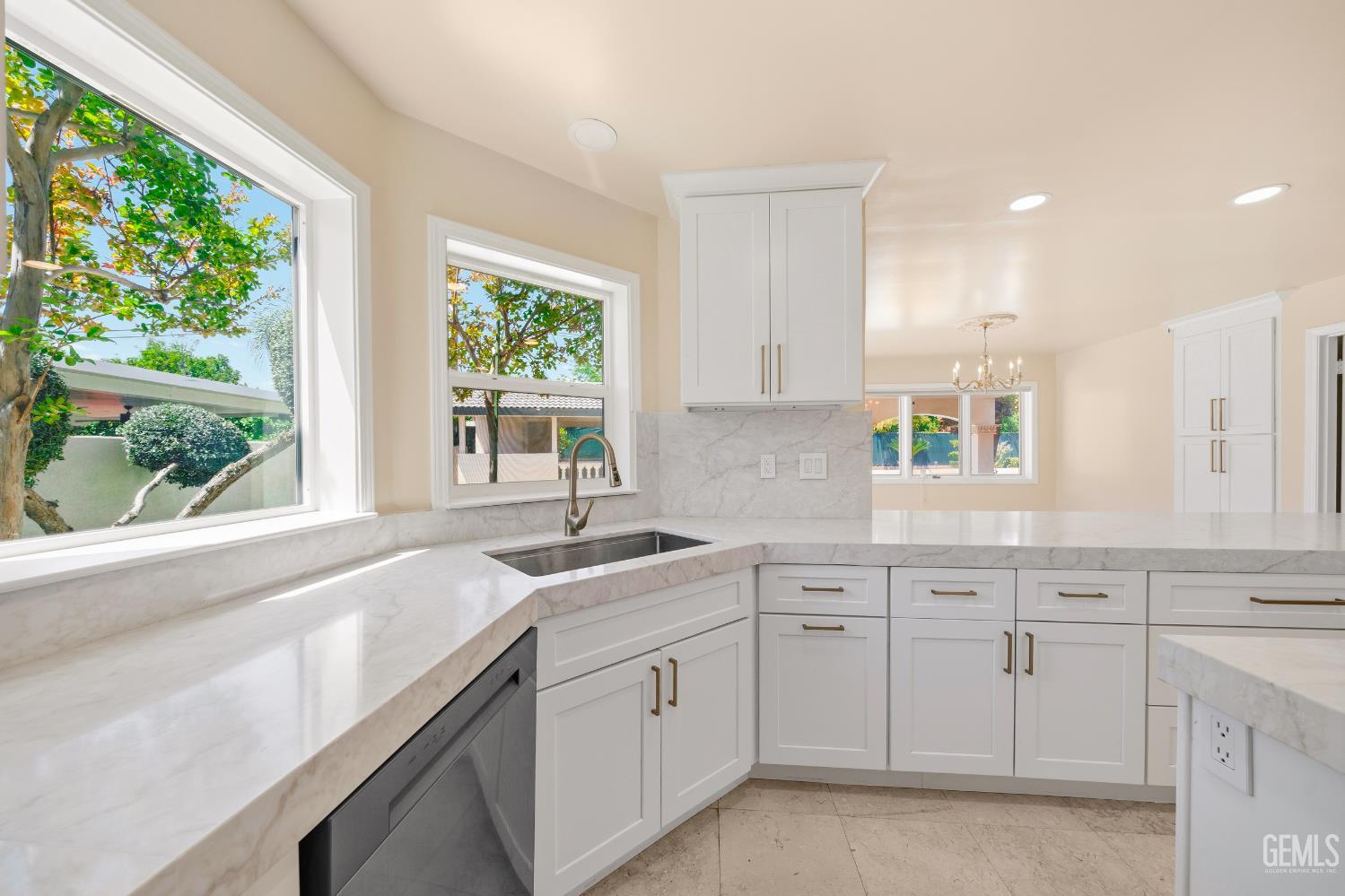 3916 Pinehurst Drive — photo 17