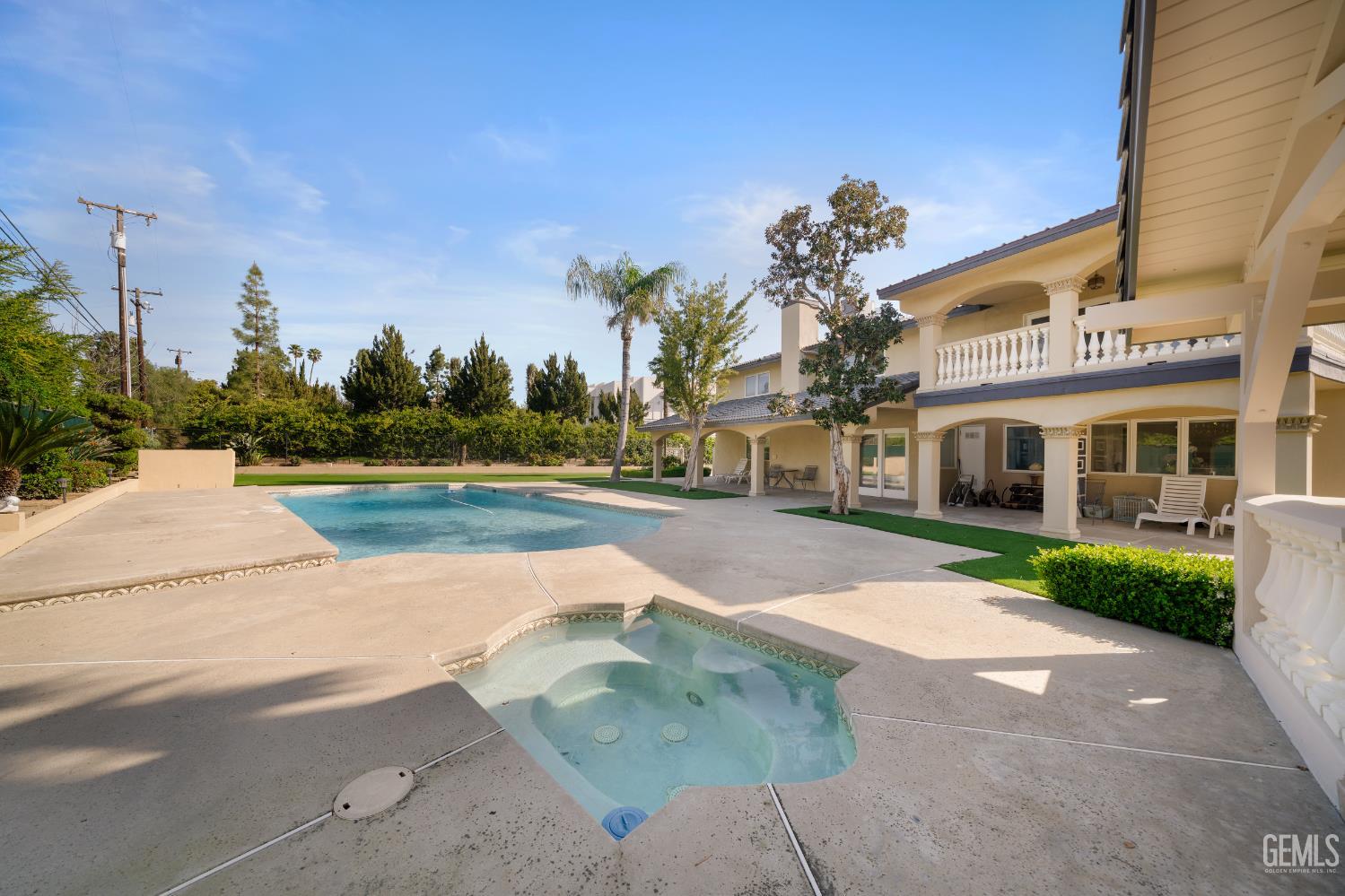 3916 Pinehurst Drive — photo 48