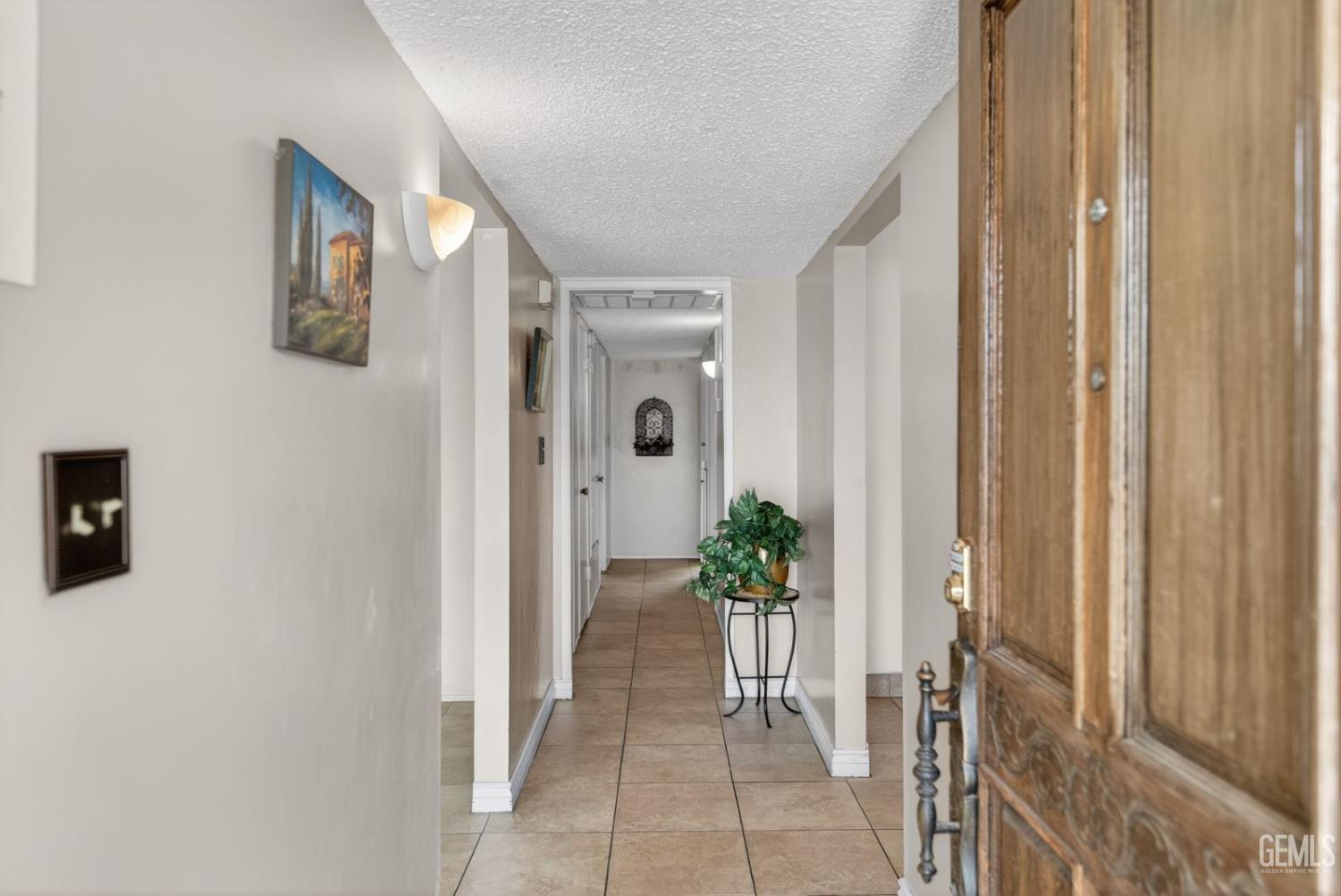 5904 Webb Way — photo 3