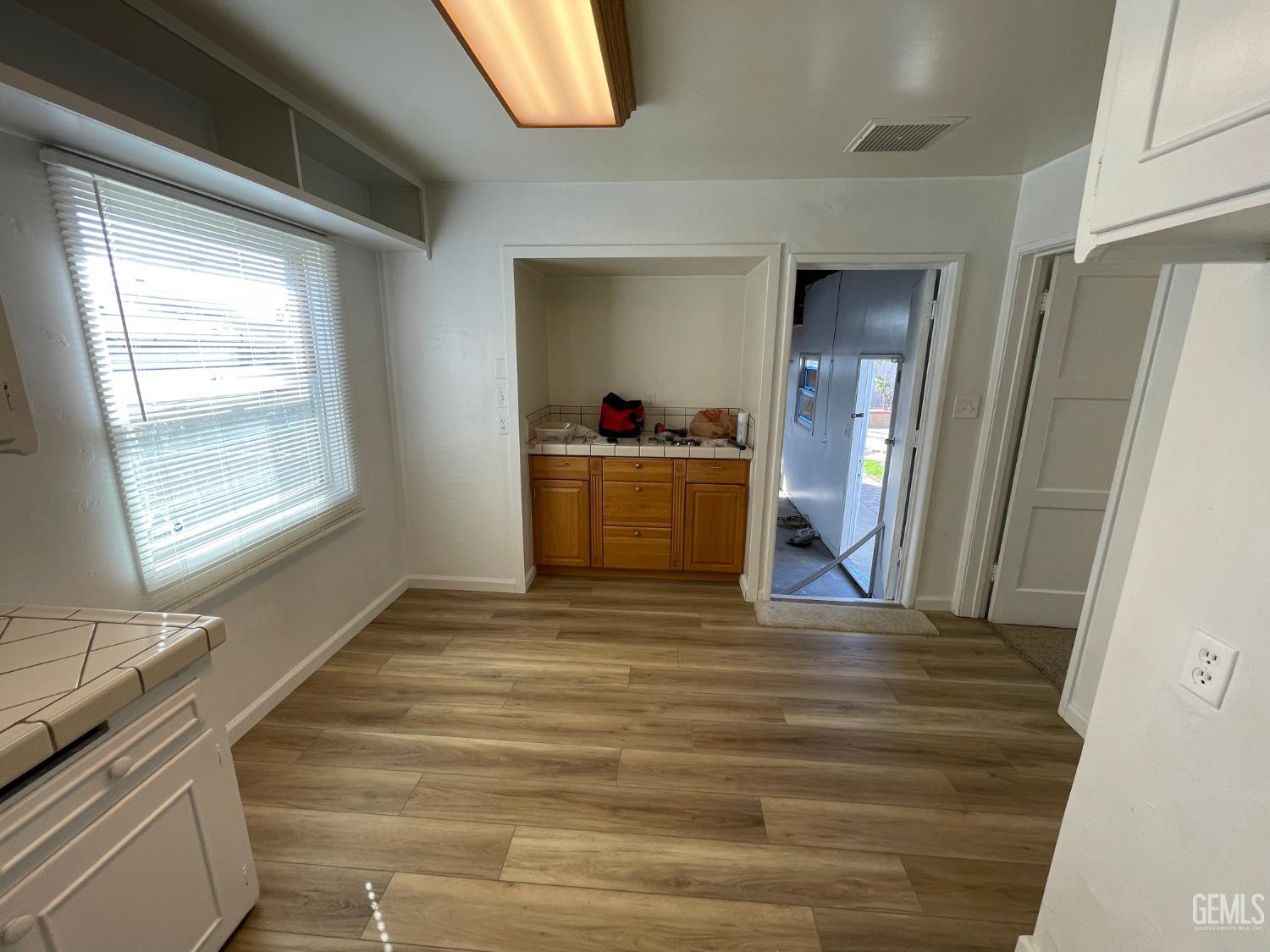 115 Cypress Street — photo 23