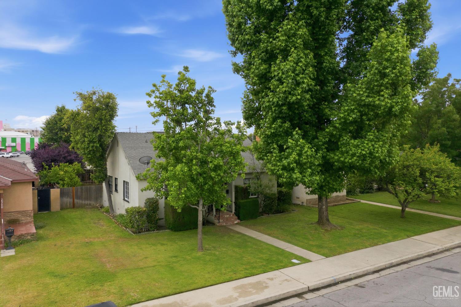 2830 Alder Street — photo 3