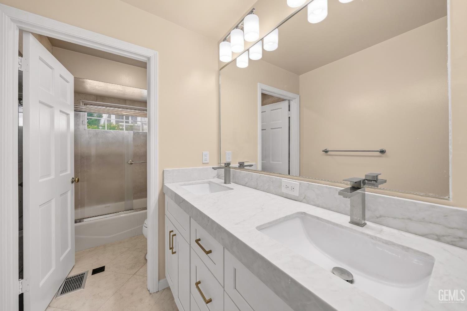 3916 Pinehurst Drive — photo 25