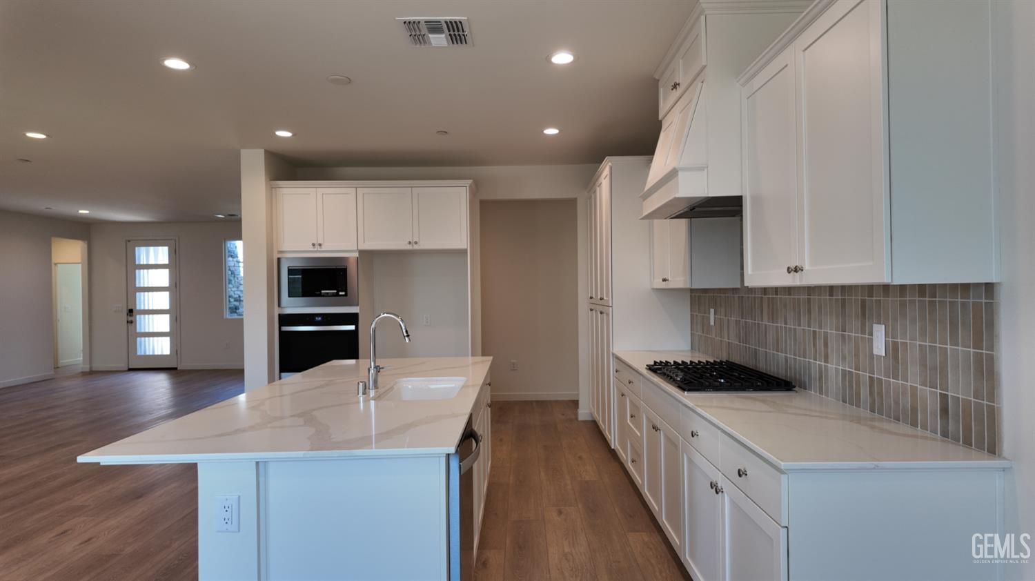 12625 Graham Court — photo 5