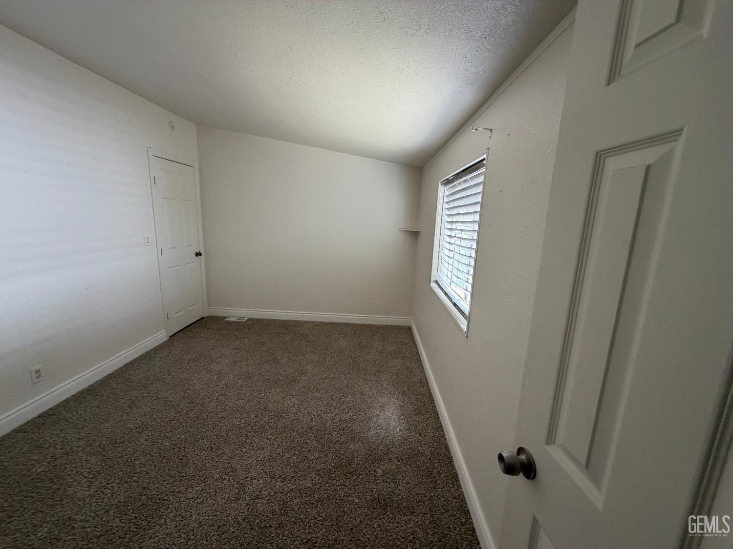 6601 Eucalyptus Drive — photo 16