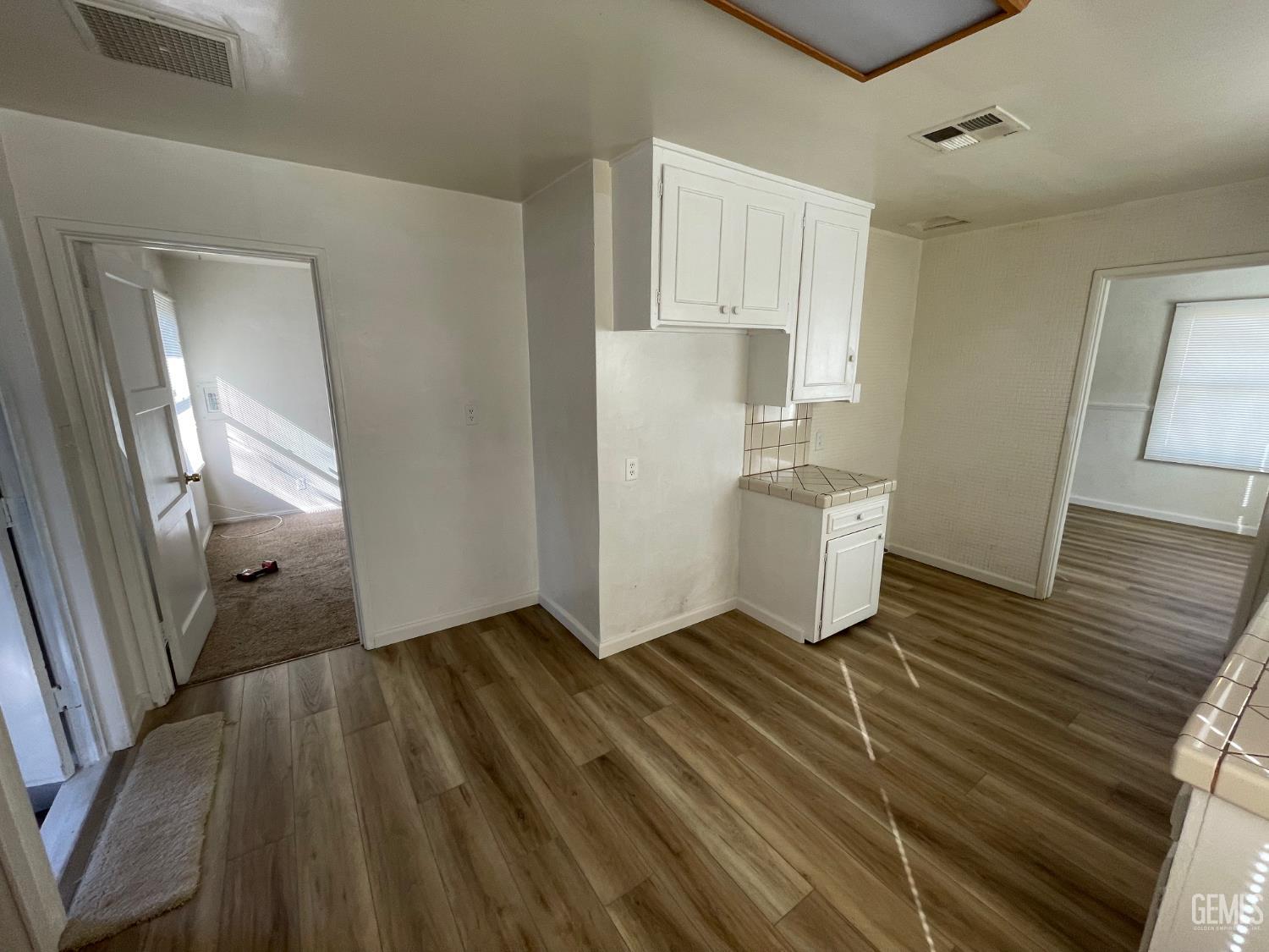 115 Cypress Street — photo 20
