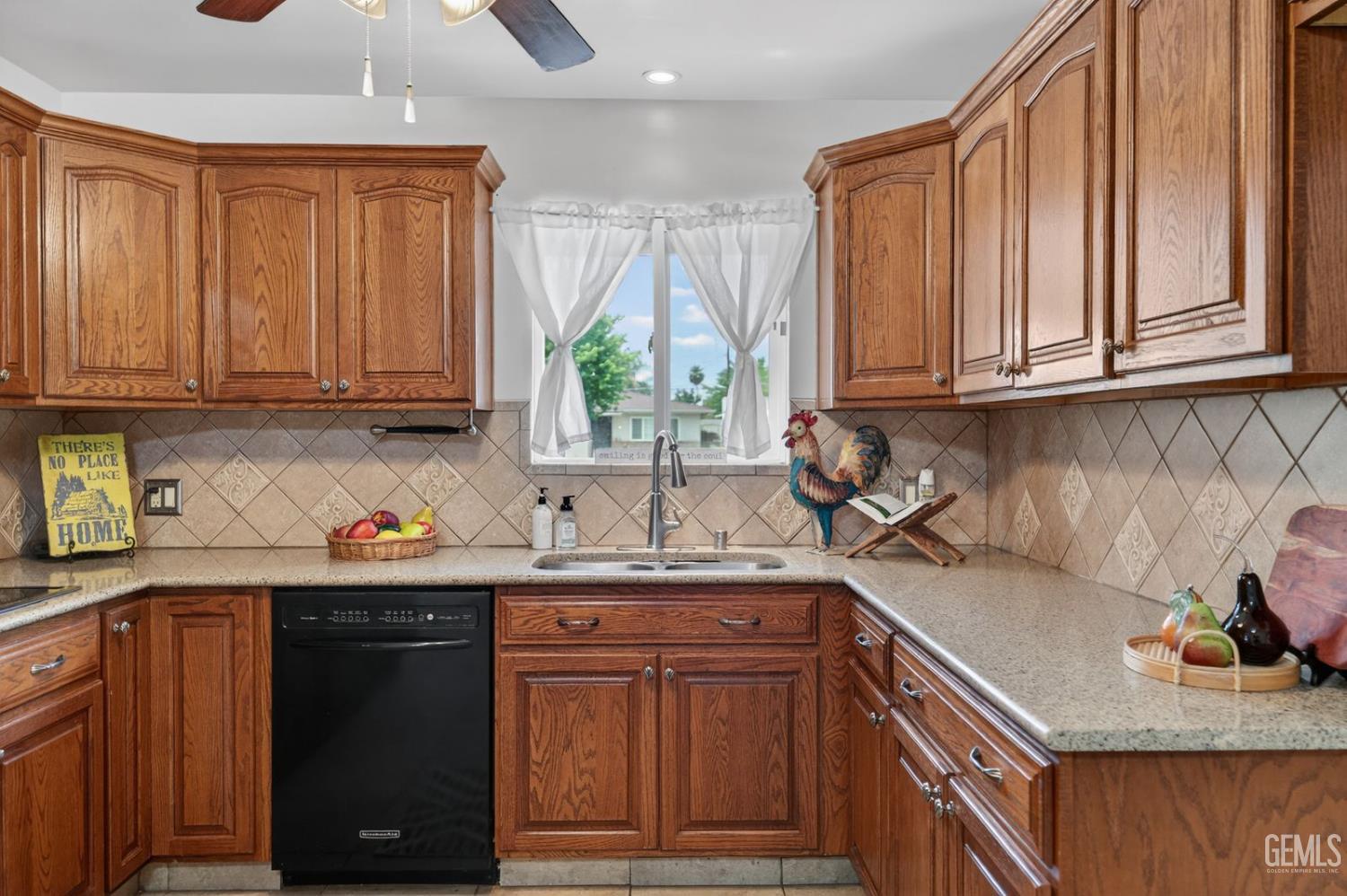 5904 Webb Way — photo 5