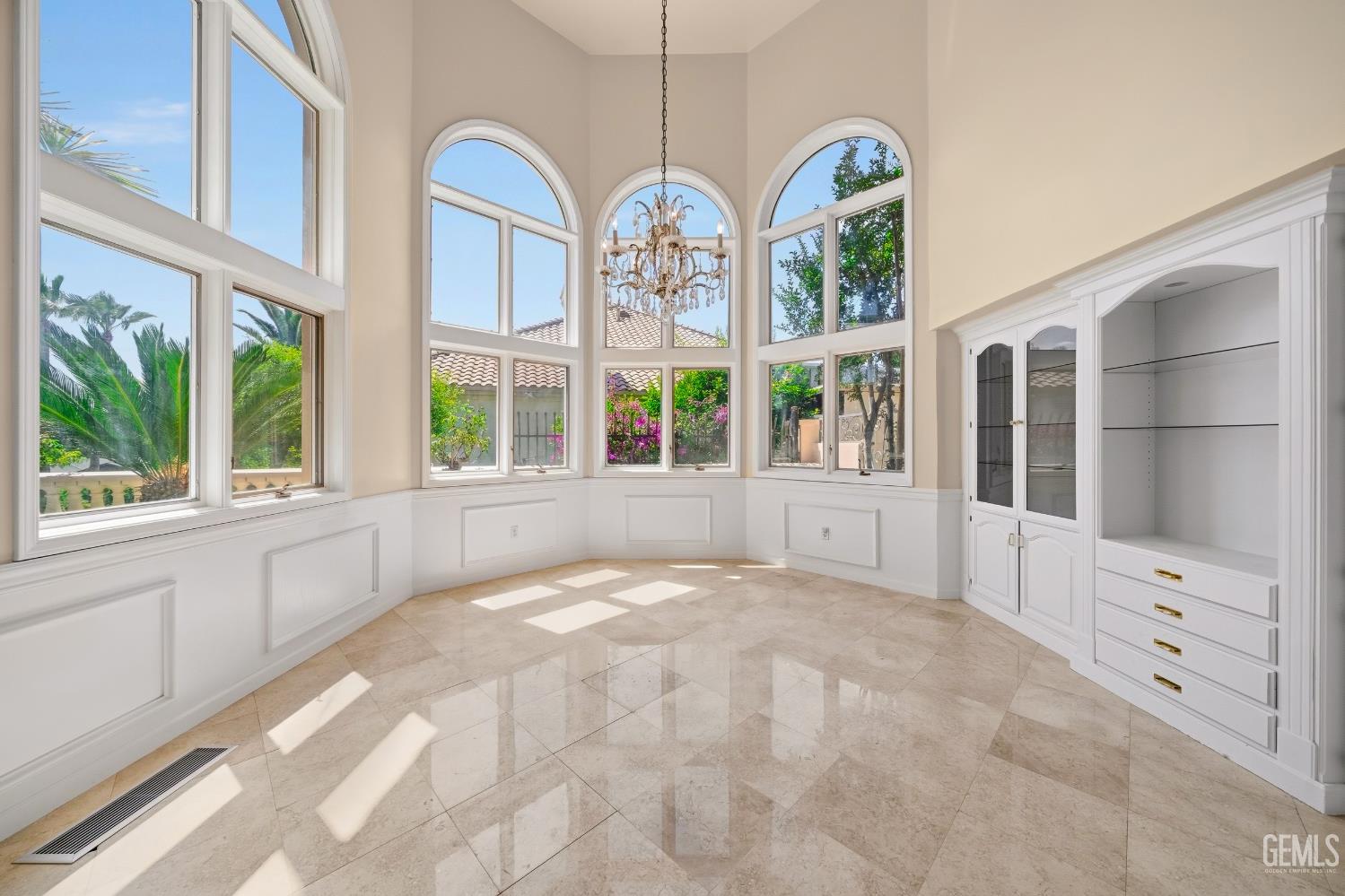 3916 Pinehurst Drive — photo 12