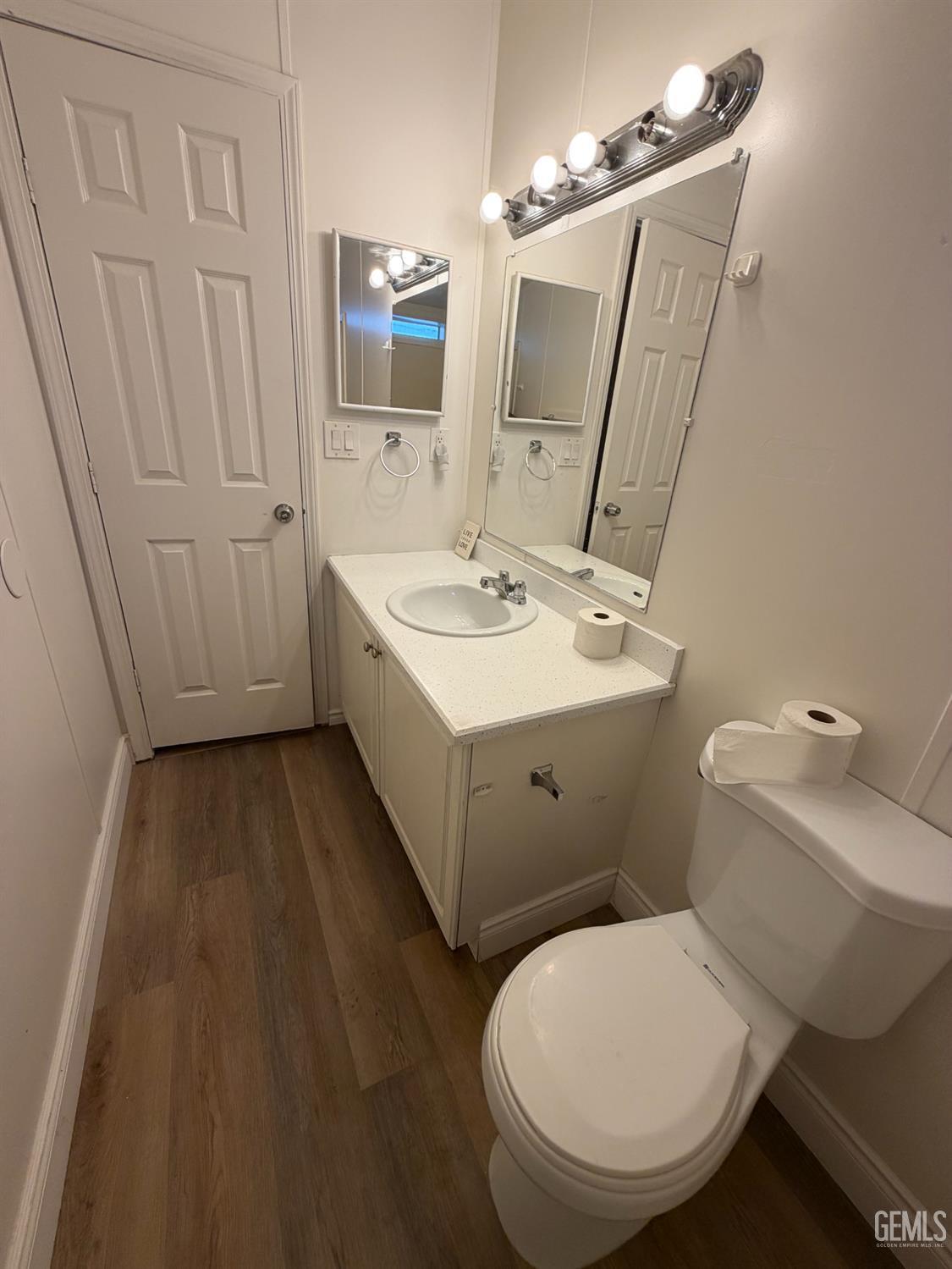 6601 Eucalyptus Drive — photo 17