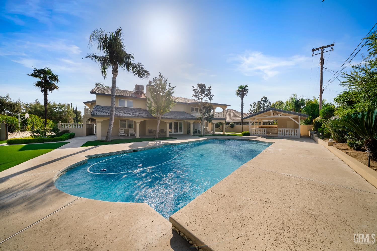3916 Pinehurst Drive — photo 50