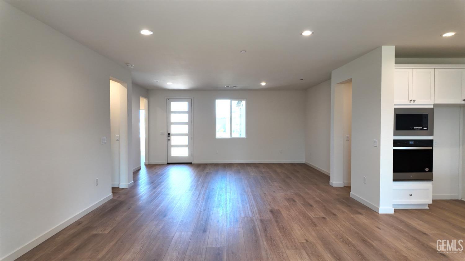 12625 Graham Court — photo 3