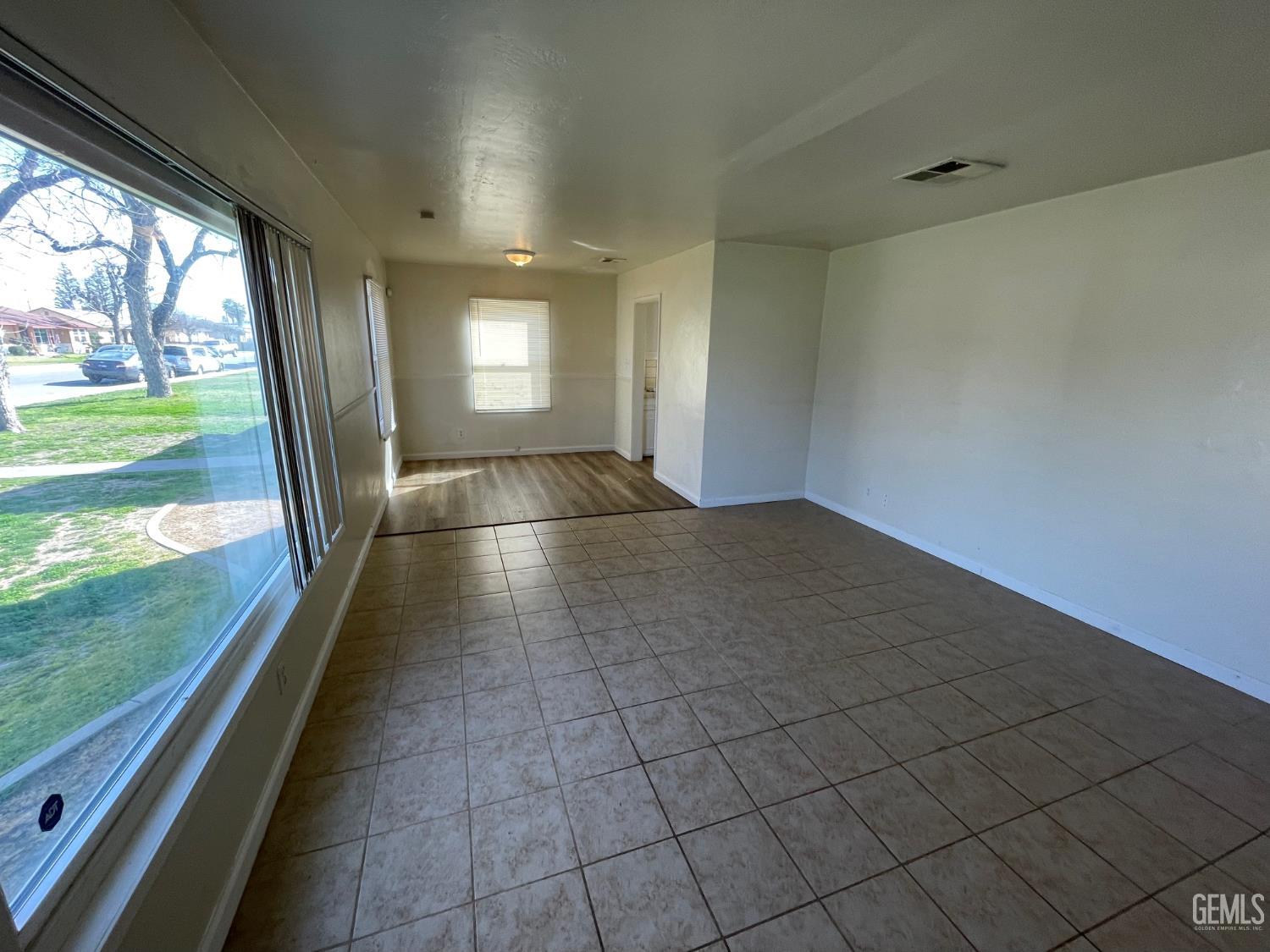 115 Cypress Street — photo 6