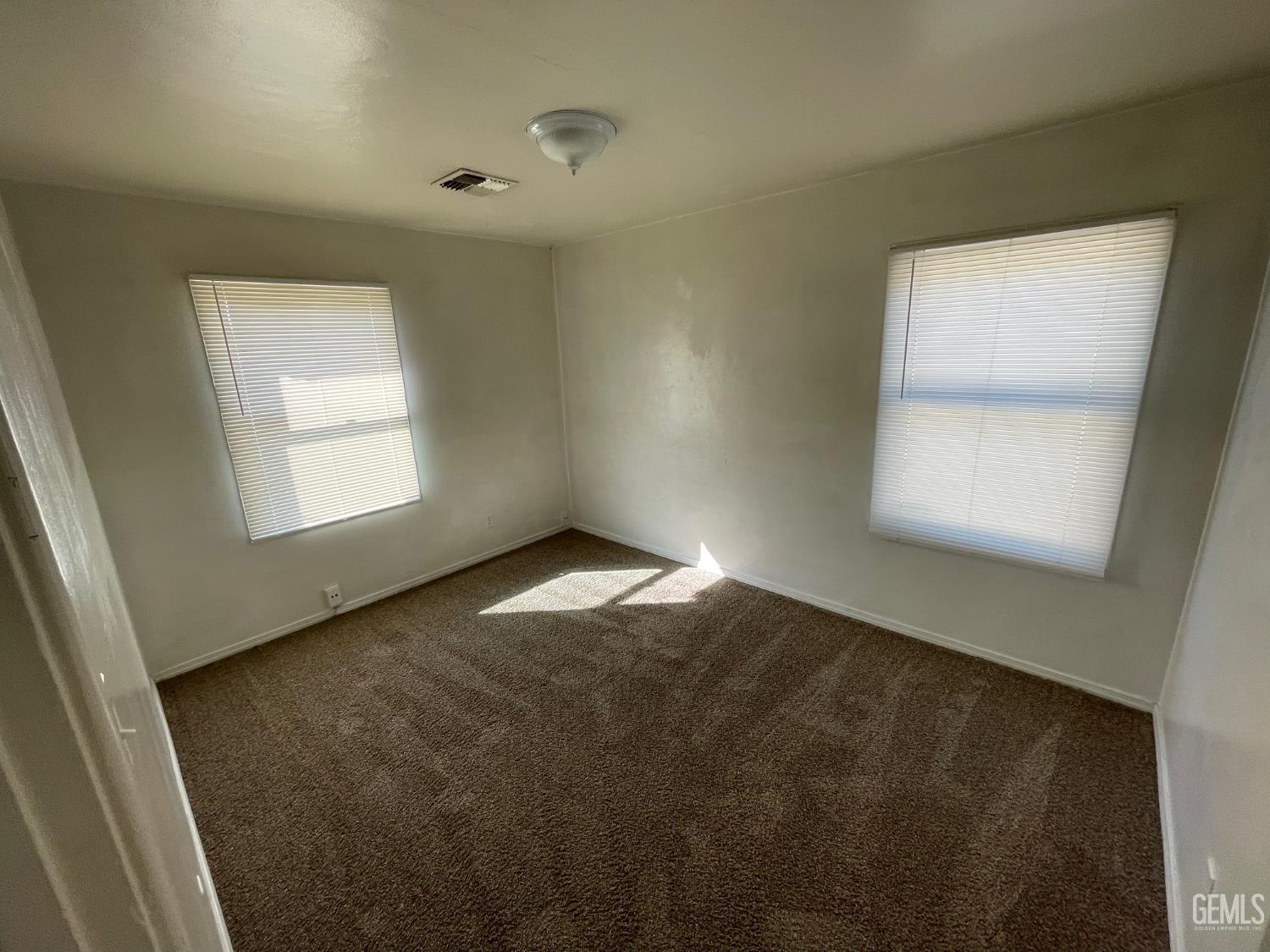 115 Cypress Street — photo 11