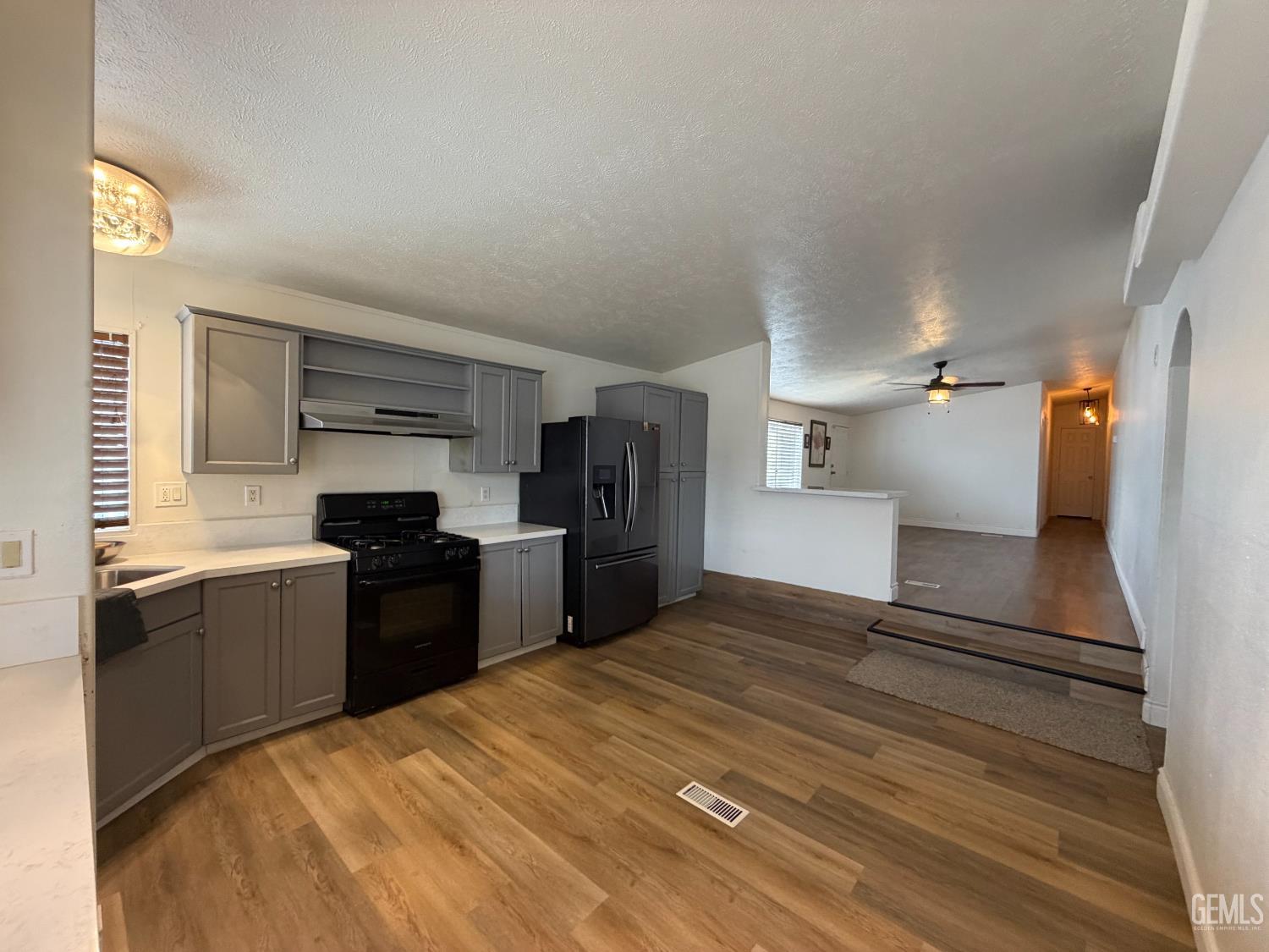 6601 Eucalyptus Drive — photo 11