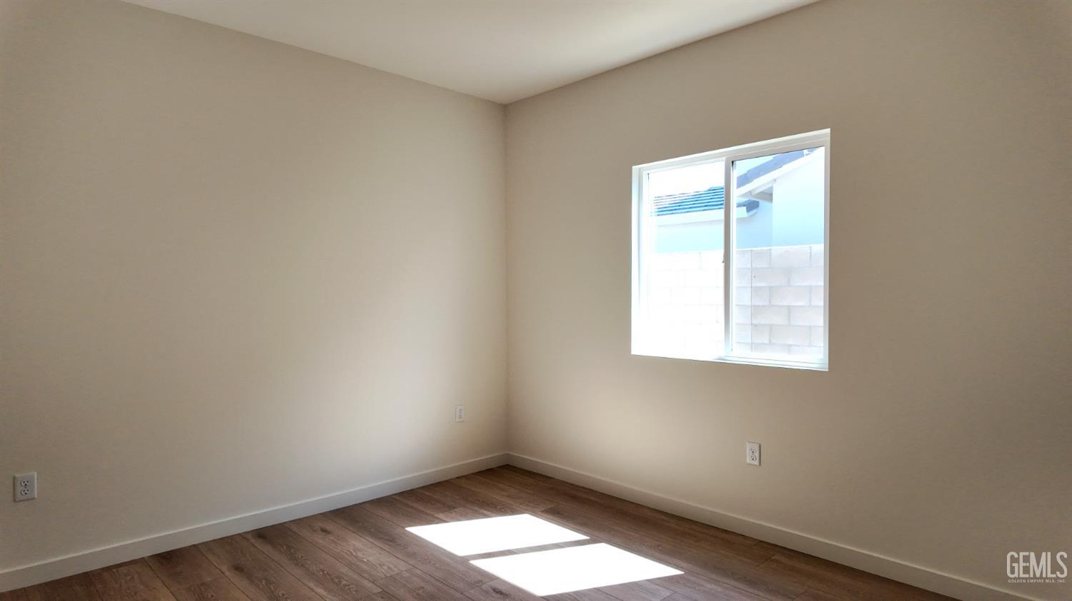 12625 Graham Court — photo 8