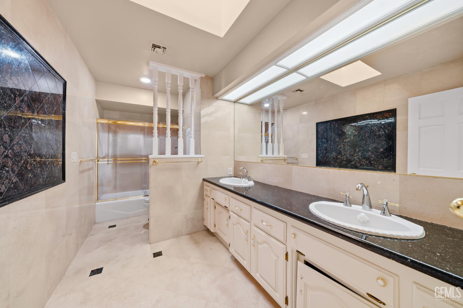 3916 Pinehurst Drive — photo 38