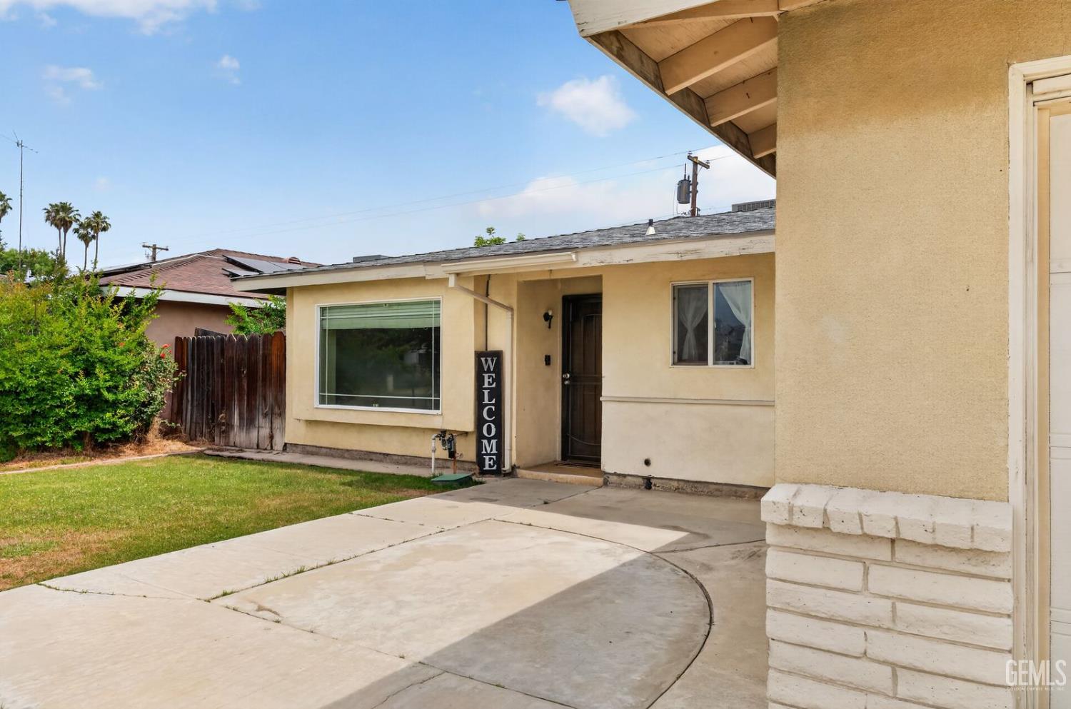 5904 Webb Way — photo 2