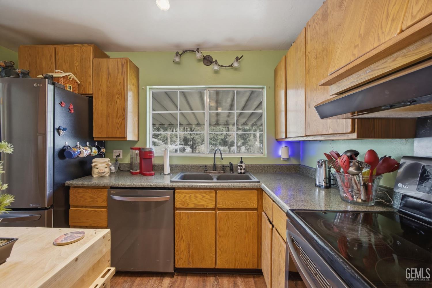 1623 Lisle Street — photo 15