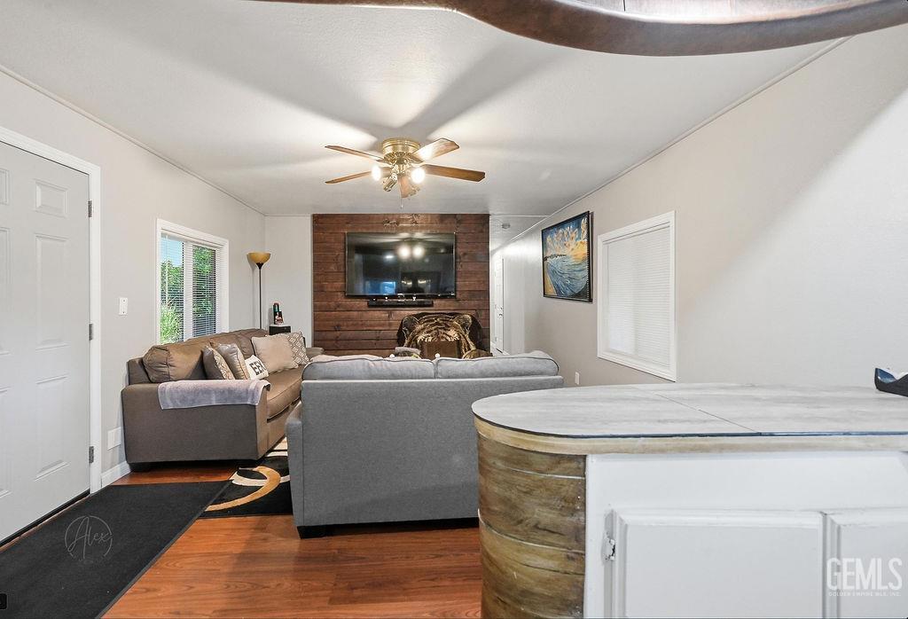 3535 Stine Road — photo 8