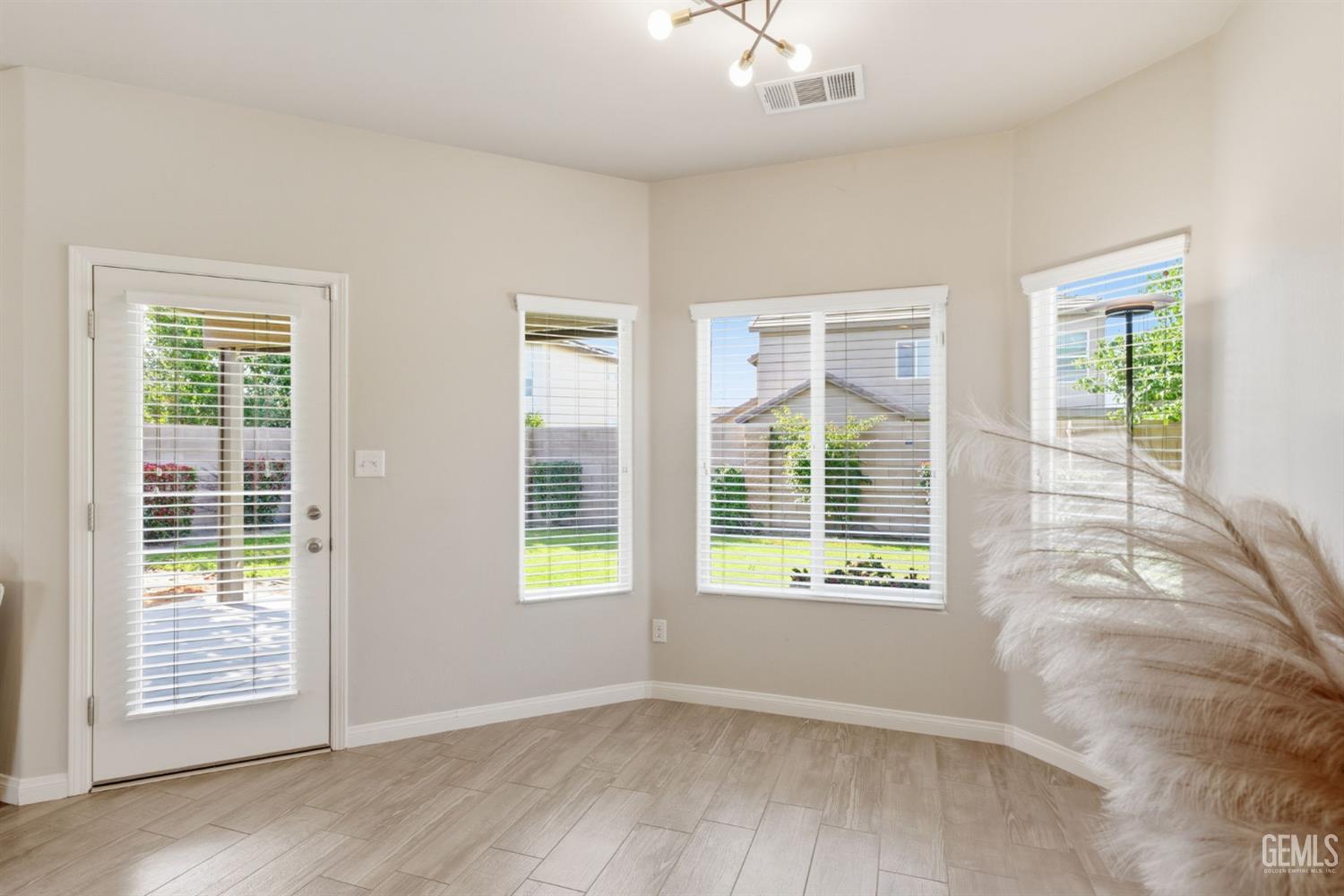 9005 Ribston Avenue — photo 31