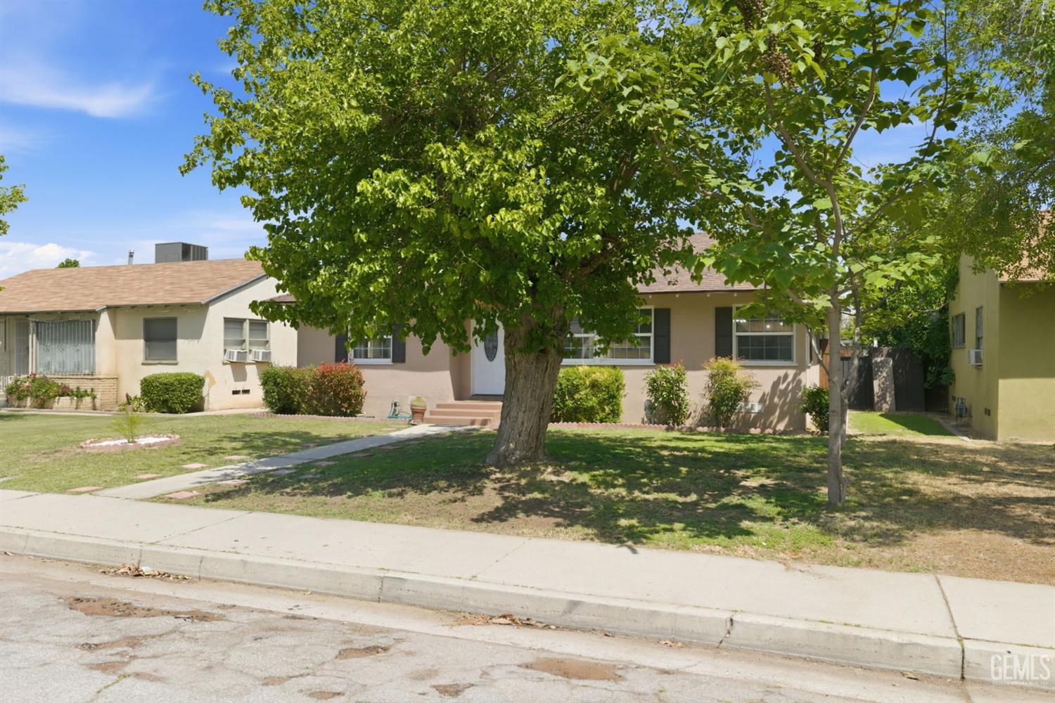 340 Western Drive — photo 10