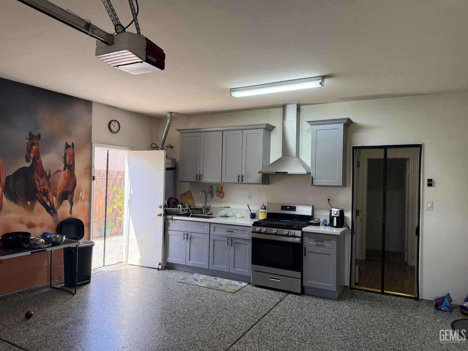 9507 Lake Victoria Drive — photo 10