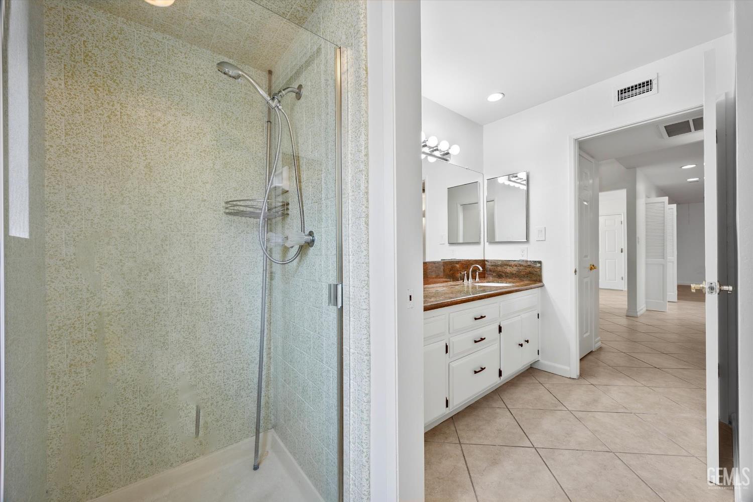 6605 Greensward Way — photo 30
