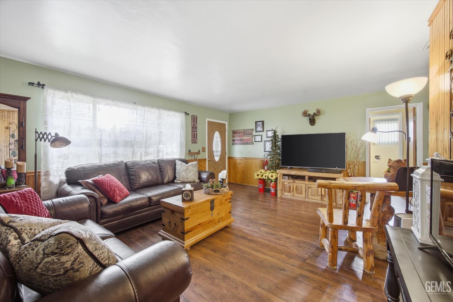 1623 Lisle Street — photo 11