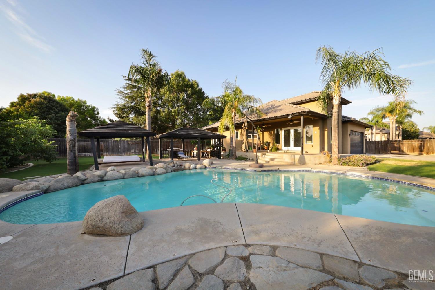 15520 Arabella Avenue — photo 38