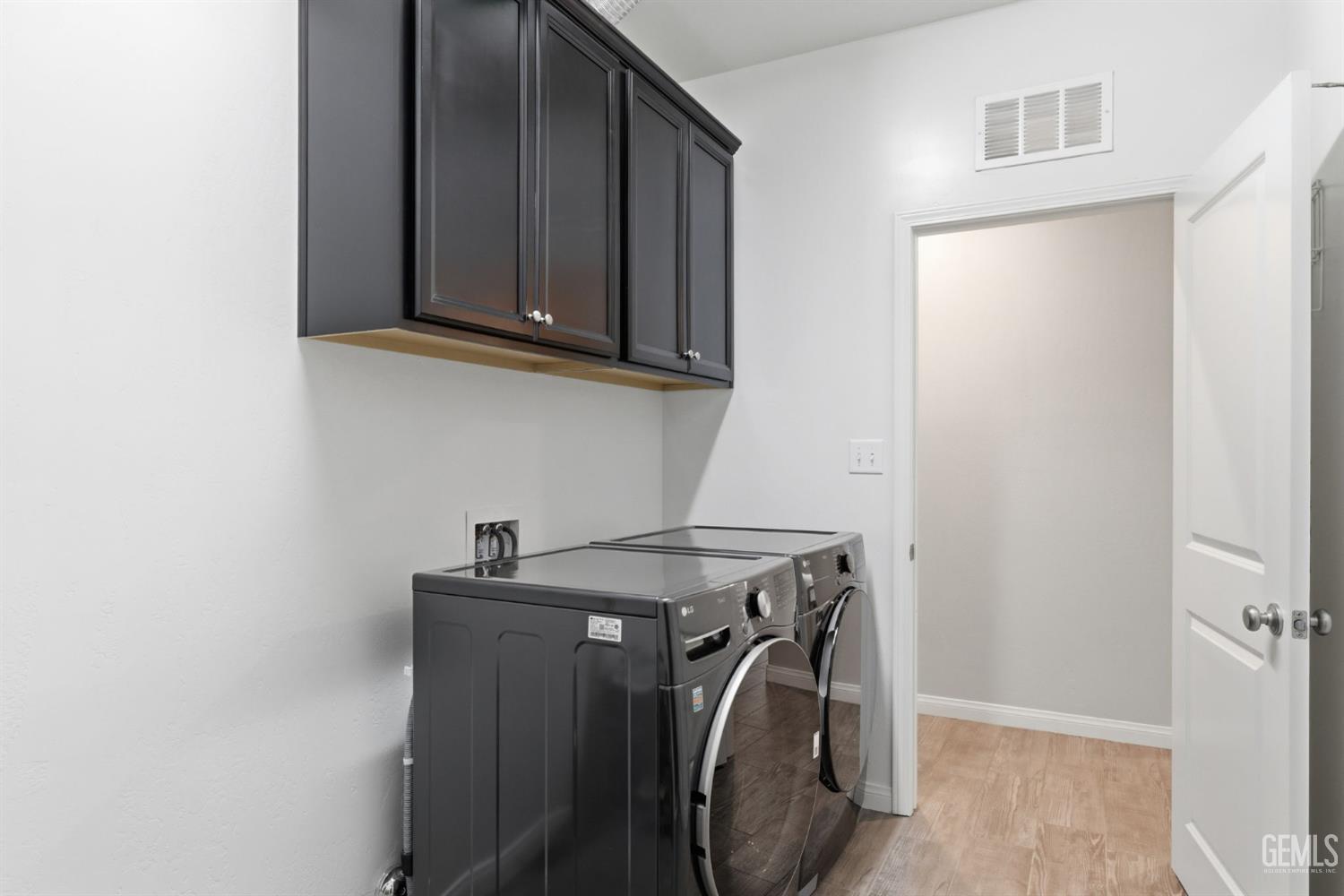 9005 Ribston Avenue — photo 34
