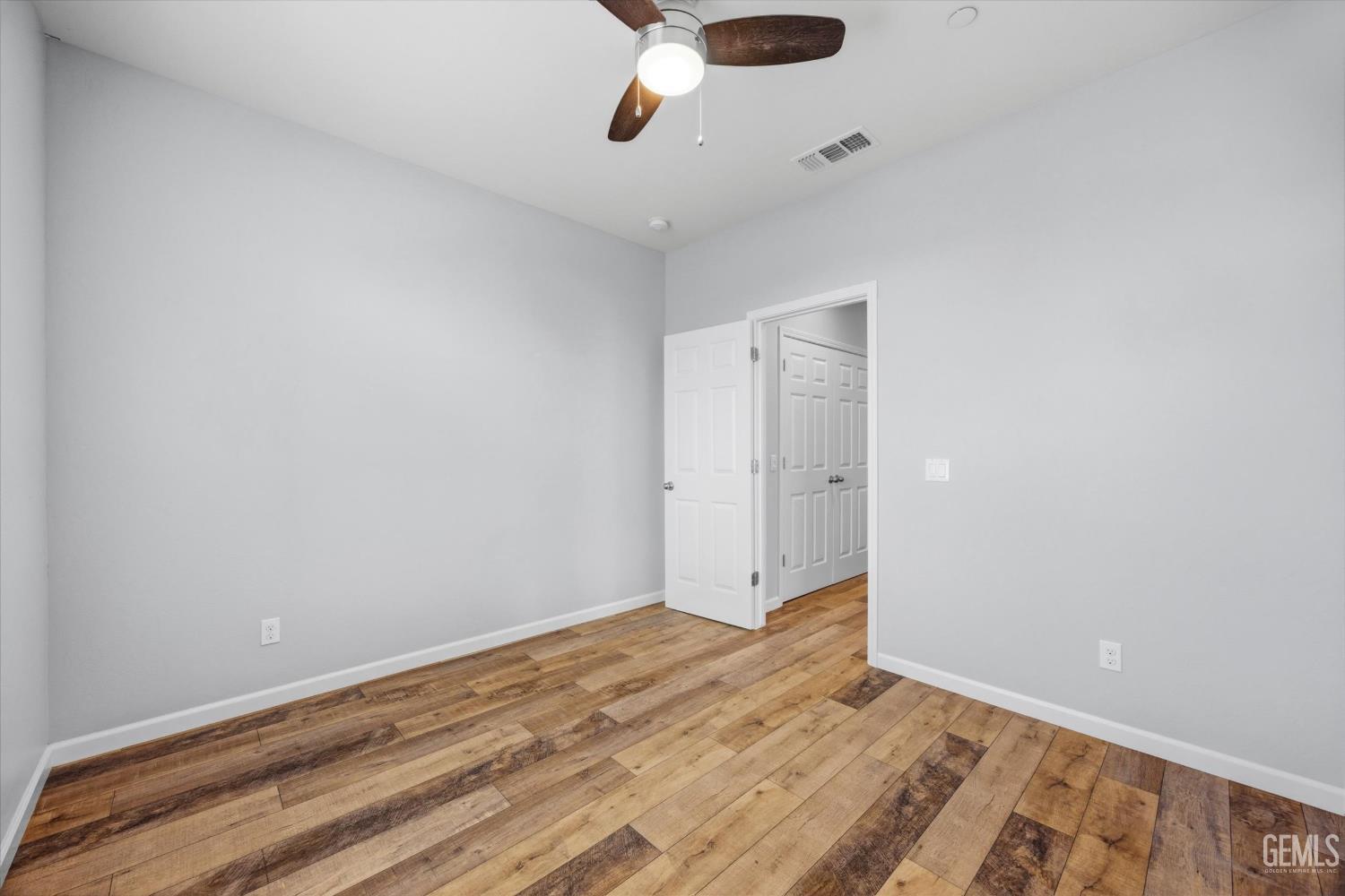15309 Northampton Avenue — photo 46