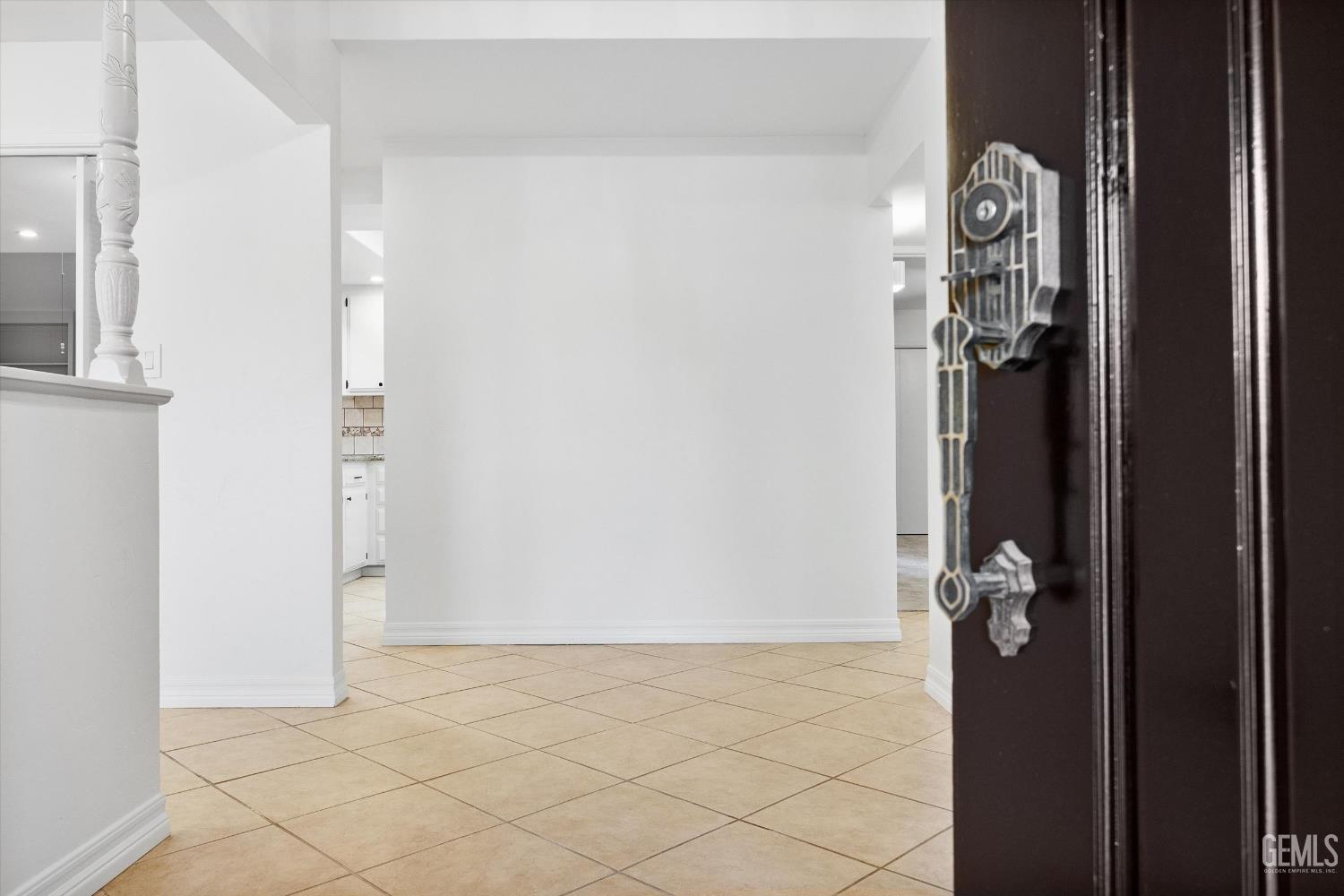 6605 Greensward Way — photo 5