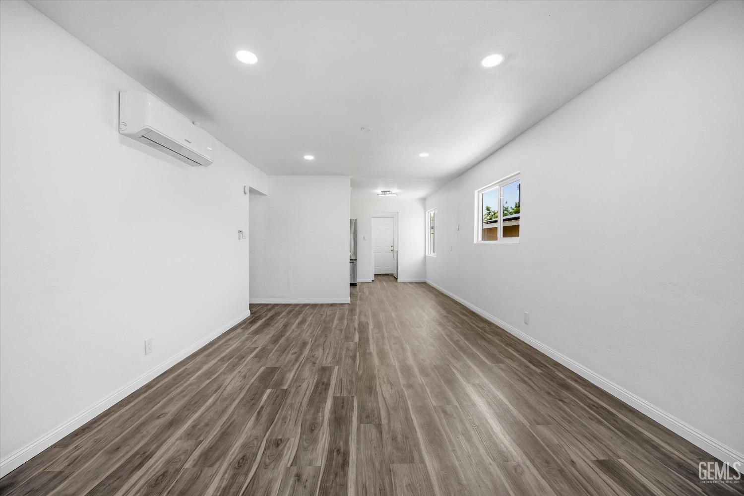 331 Harding Avenue — photo 6