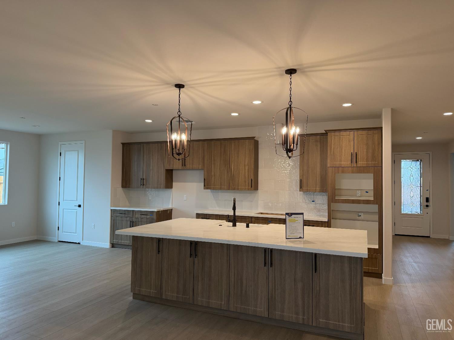 7713 Denmarsh Street — photo 2